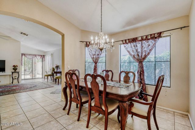 3221 E Blackhawk Drive, Phoenix, AZ 85050