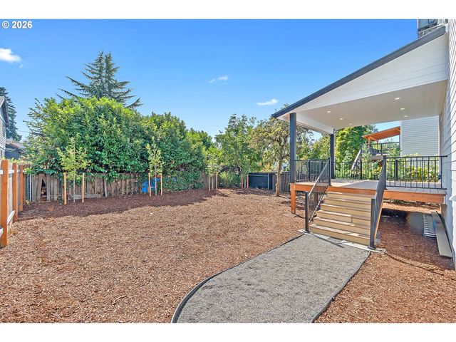 10338 Se RAMONA St, Portland, OR 97266