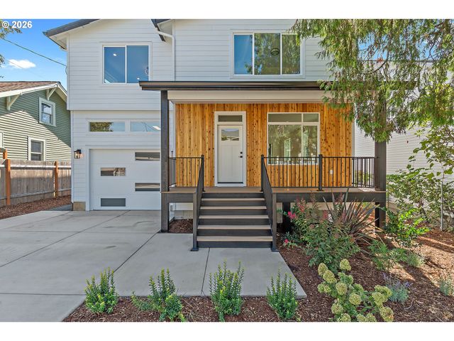 10338 Se RAMONA St, Portland, OR 97266