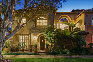 202 Avenue C, Redondo Beach, CA 90277