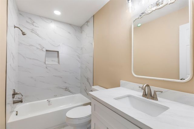 14930 Lanai Drive, Baytown, TX 77523