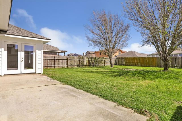 14930 Lanai Drive, Baytown, TX 77523