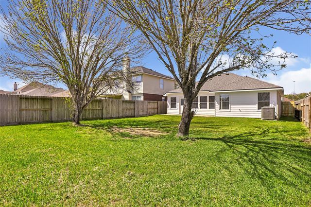 14930 Lanai Drive, Baytown, TX 77523
