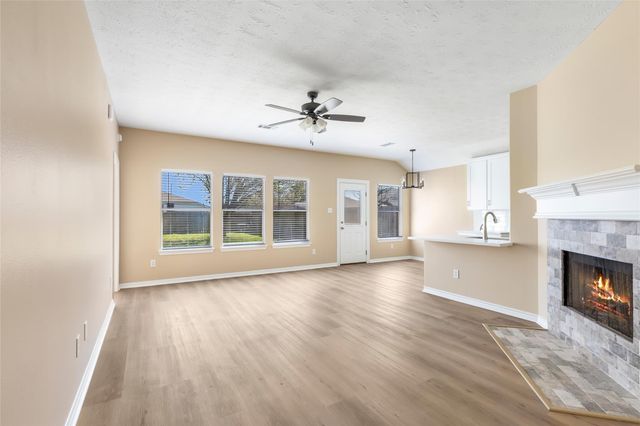 14930 Lanai Drive, Baytown, TX 77523