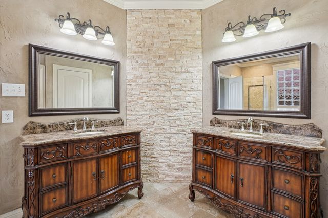1016 Pelican Drive, Frisco, TX 75033