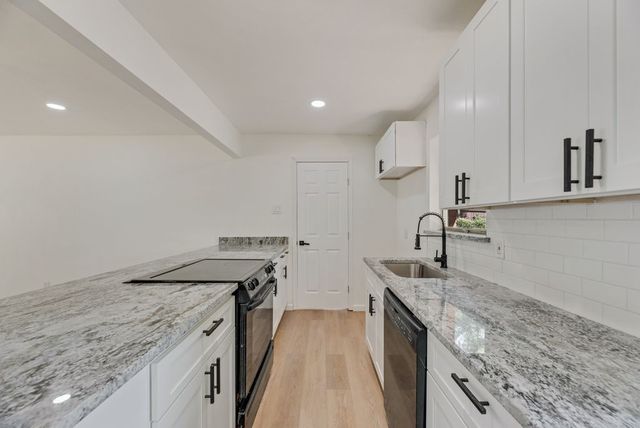 13312 Roaring Springs Lane, Dallas, TX 75240