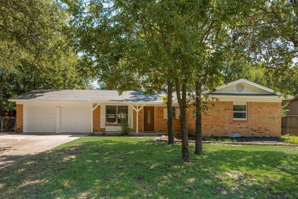 13312 Roaring Springs Lane, Dallas, TX 75240