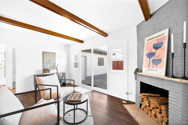 3035 N Monaco Parkway, Denver, CO 80207