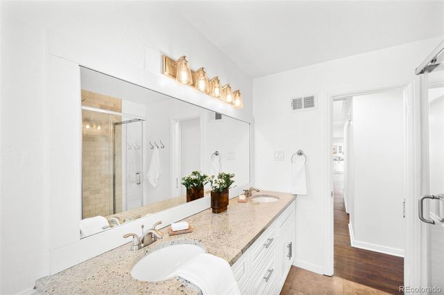 3035 N Monaco Parkway, Denver, CO 80207