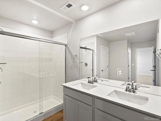 550 98th Avenue, Greeley, CO 80634