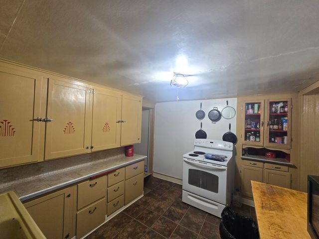 409 E Ash Street, Chiloquin, OR 97624