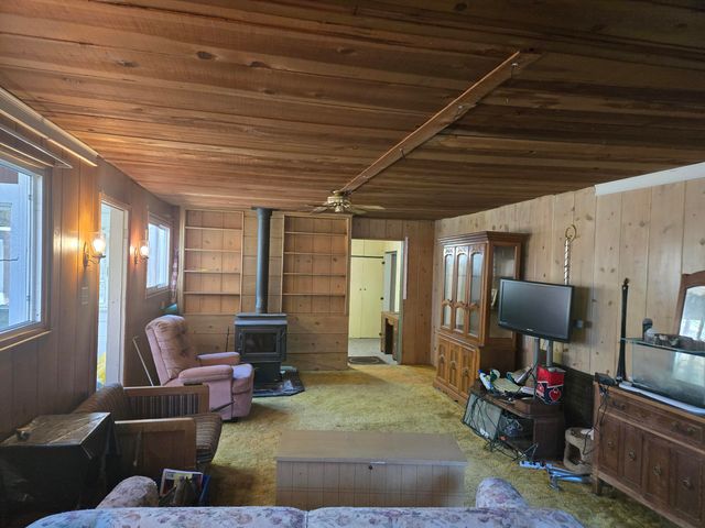 409 E Ash Street, Chiloquin, OR 97624