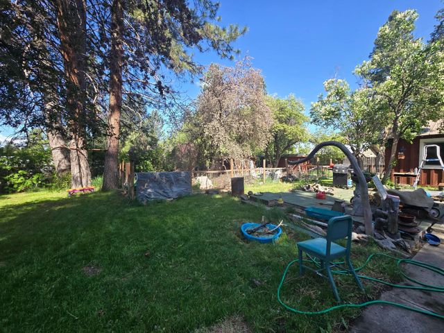 409 E Ash Street, Chiloquin, OR 97624