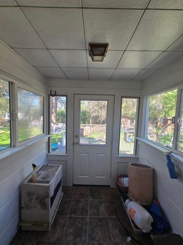 409 E Ash Street, Chiloquin, OR 97624