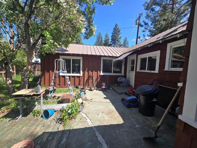 409 E Ash Street, Chiloquin, OR 97624