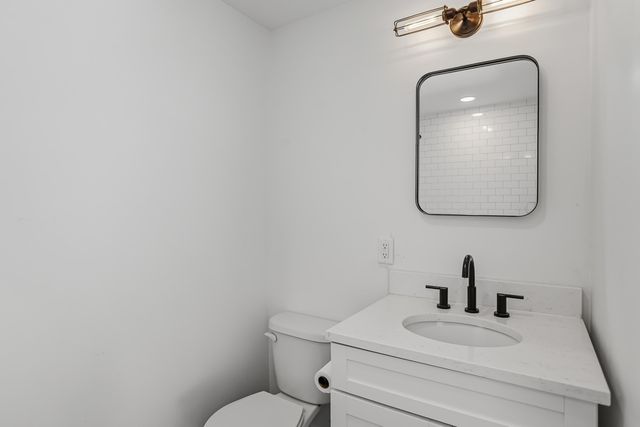 2313 68th Street, Fennville, MI 49408