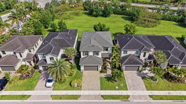 7605 Moonrise Drive, Lake Worth, FL 33467