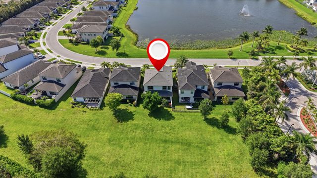 7605 Moonrise Drive, Lake Worth, FL 33467