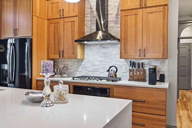 411 Plum Street, Cincinnati, OH 45202