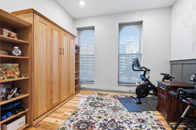 411 Plum Street, Cincinnati, OH 45202