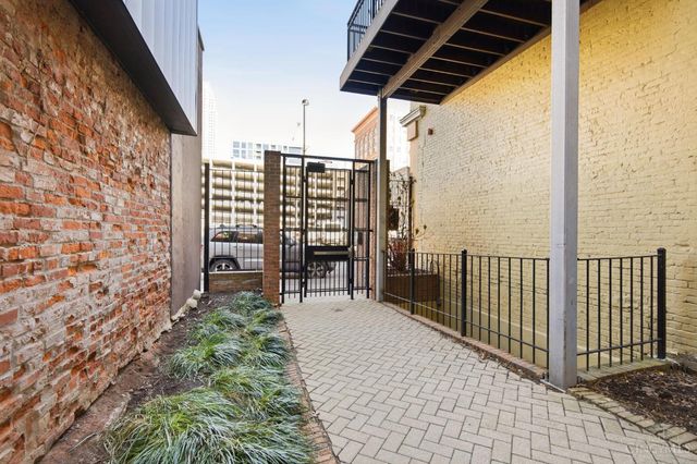 411 Plum Street, Cincinnati, OH 45202