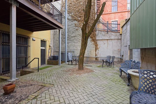 411 Plum Street, Cincinnati, OH 45202