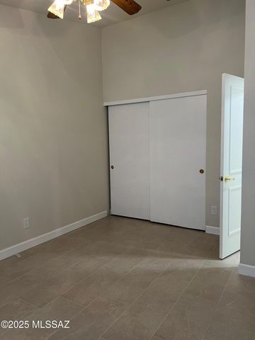 3401 W Evening Star Court, Tucson, AZ 85741