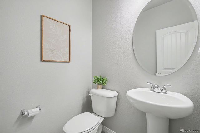 8364 Mosby Way, Colorado Springs, CO 80908