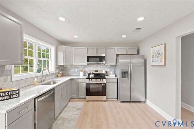 8408 Holdsworth Rd, Disputanta, VA 23842