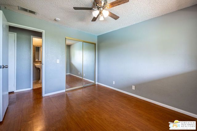 550 N Villa Court 214, Palm Springs, CA 92262