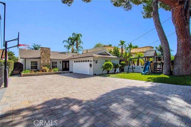 5316 Mecca Avenue, Tarzana (los Angeles), CA 91356