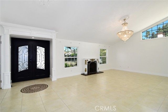 5316 Mecca Avenue, Tarzana (los Angeles), CA 91356