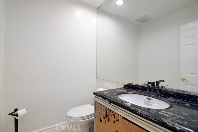 5316 Mecca Avenue, Tarzana (los Angeles), CA 91356