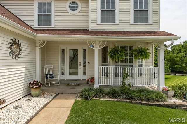 932 Cleta Drive, Ballwin, MO 63021