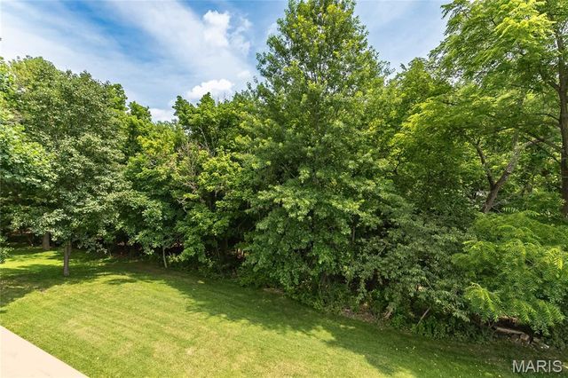 932 Cleta Drive, Ballwin, MO 63021