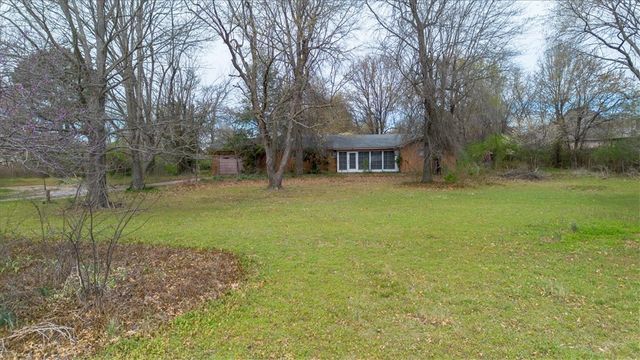 4450 W Mount Comfort Road, Fayetteville, AR 72704