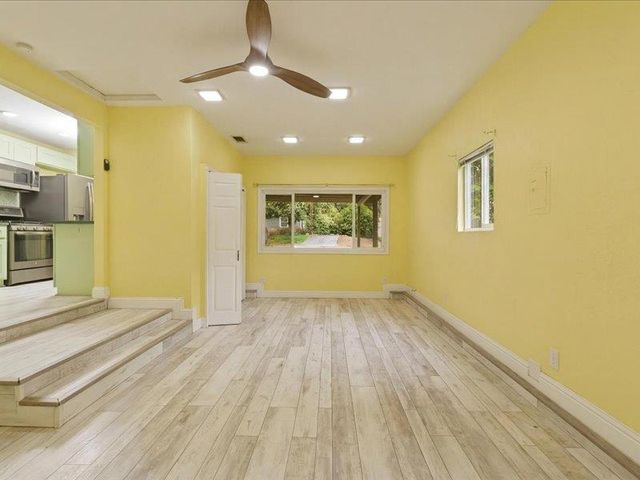 5533 Clark Ave, Carmichael, CA 95608