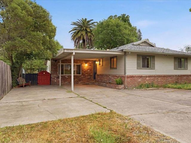 5533 Clark Ave, Carmichael, CA 95608
