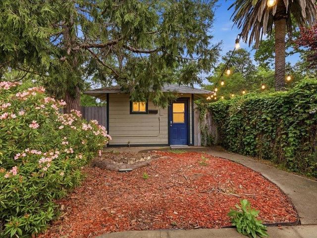 5533 Clark Ave, Carmichael, CA 95608