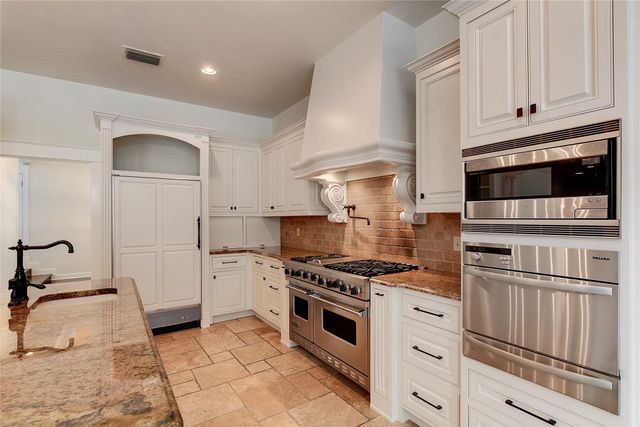 4707 Mantle DR, Austin, TX 78746