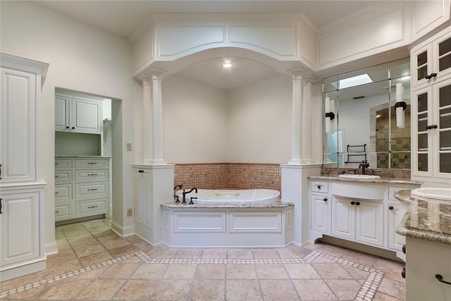 4707 Mantle DR, Austin, TX 78746