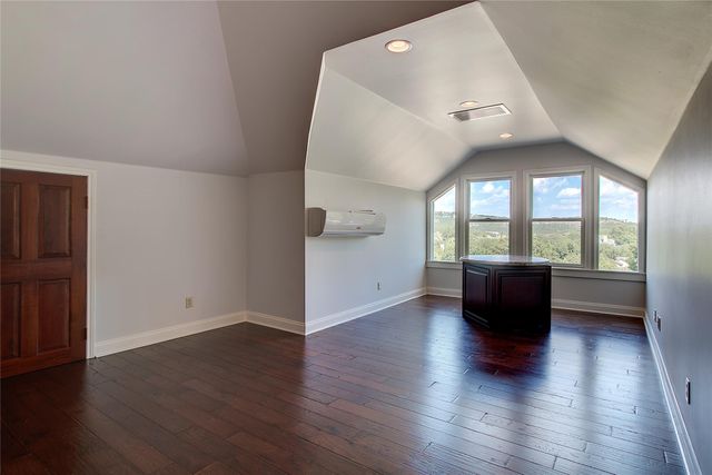 4707 Mantle DR, Austin, TX 78746