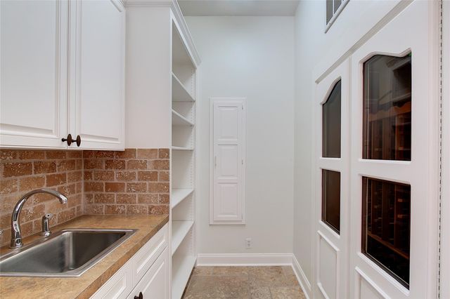 4707 Mantle DR, Austin, TX 78746