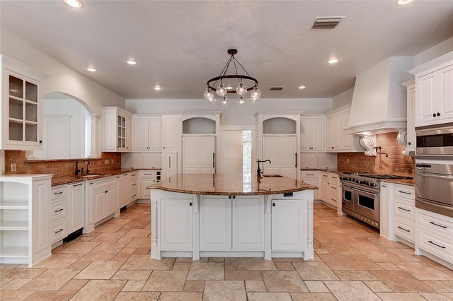 4707 Mantle DR, Austin, TX 78746