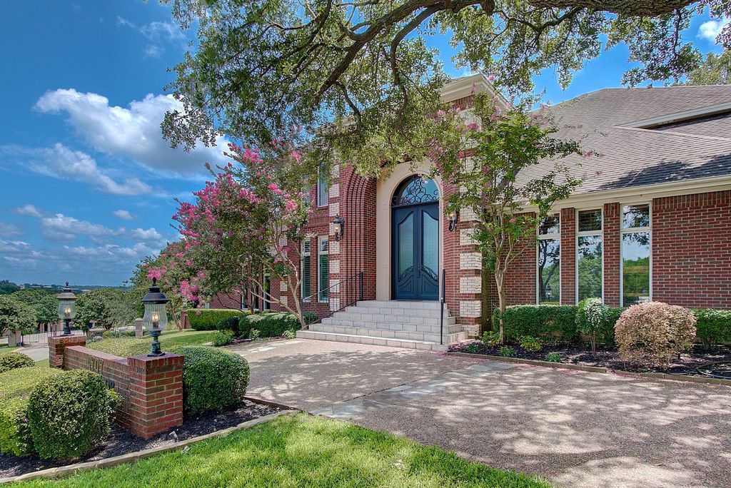 4707 Mantle DR, Austin, TX 78746