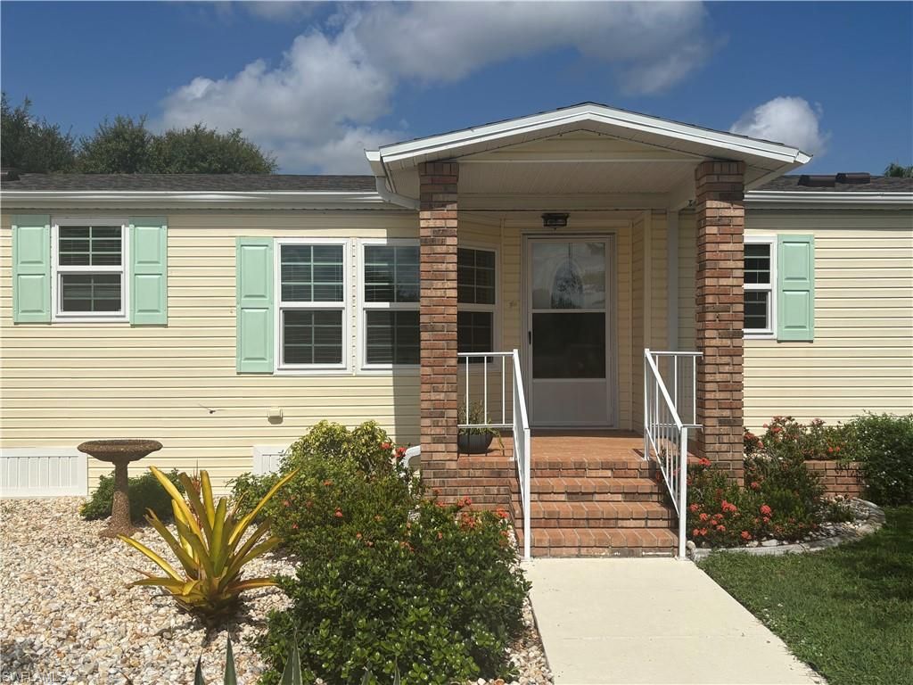 19863 Eagle Trace CT, NORTH FORT MYERS, FL 33903 — exterior