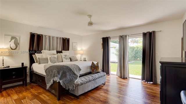 8340 SW 163rd St, Palmetto Bay, FL 33157