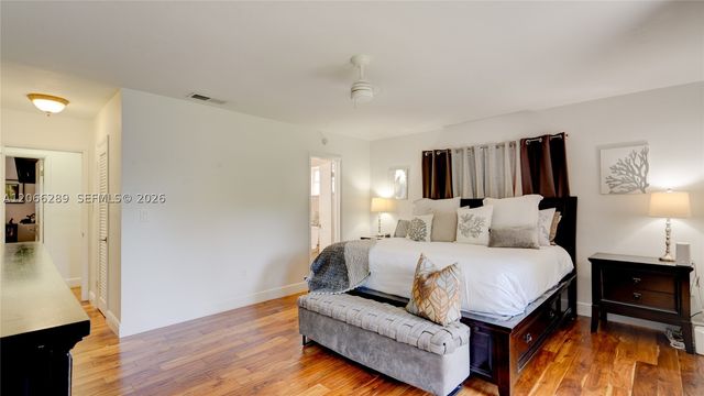 8340 SW 163rd St, Palmetto Bay, FL 33157