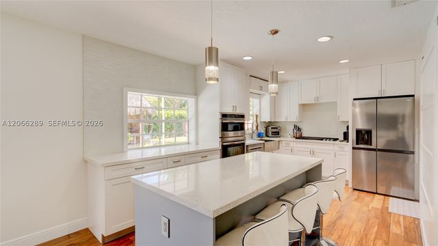 8340 SW 163rd St, Palmetto Bay, FL 33157