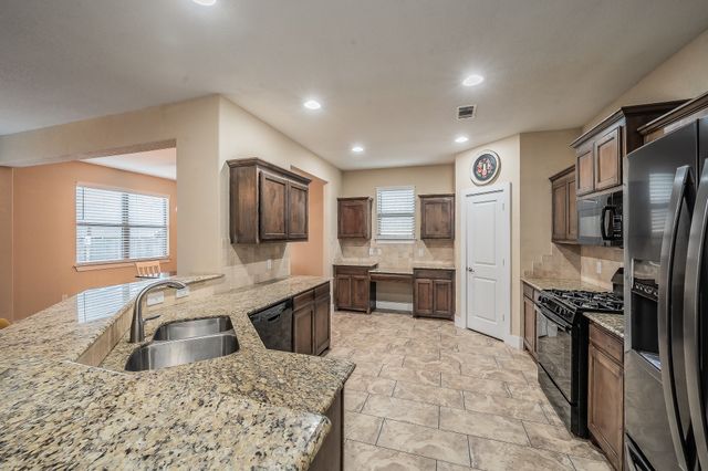 7257 Tin Star Drive, Fort Worth, TX 76179